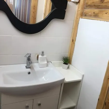 Amur Vendeghaz Holiday home *