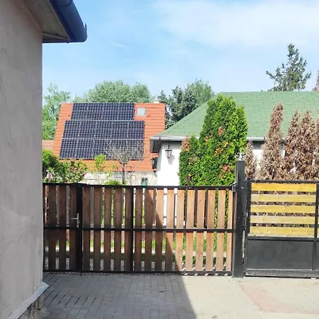 Amur Vendeghaz Semesterbostad *