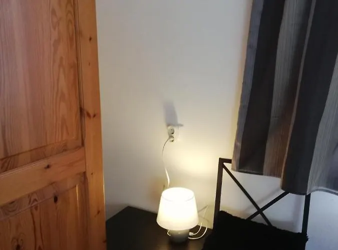 Amur Vendeghaz * Gardony